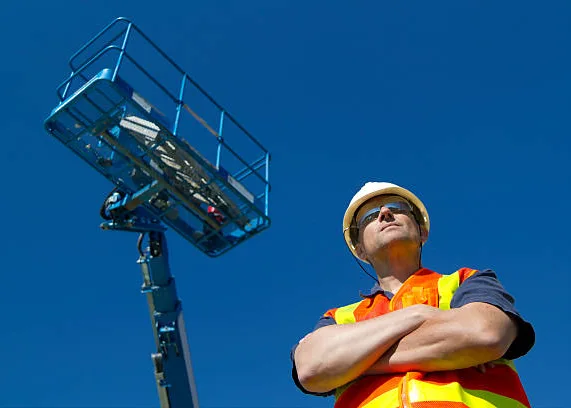 AGGIORNAMENTO (UD) | PIATTAFORME DI LAVORO MOBILI ELEVABILI